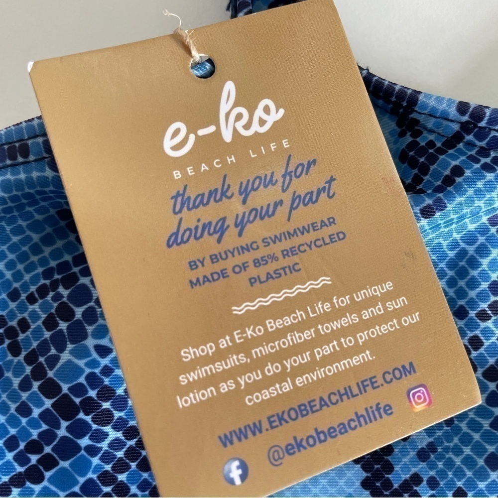 E-ko Beach Life NWT Recycled Snake Print Blue Open back bikini top Strappy M - Picture 4 of 6